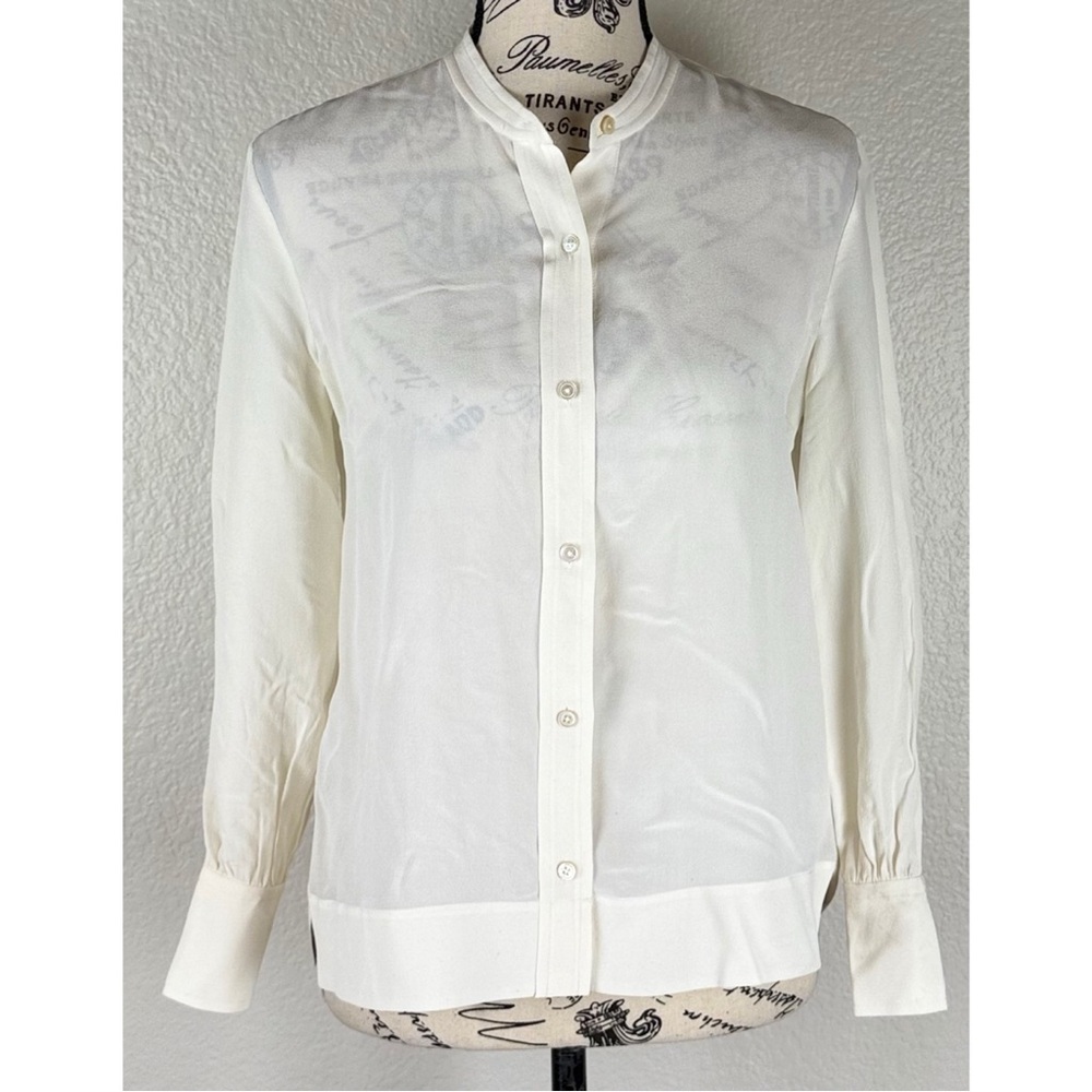 Everlanr Women's Ivory 100% Silk Button Down Blouse, size 0
